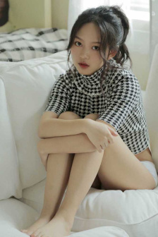 美女pk游戏